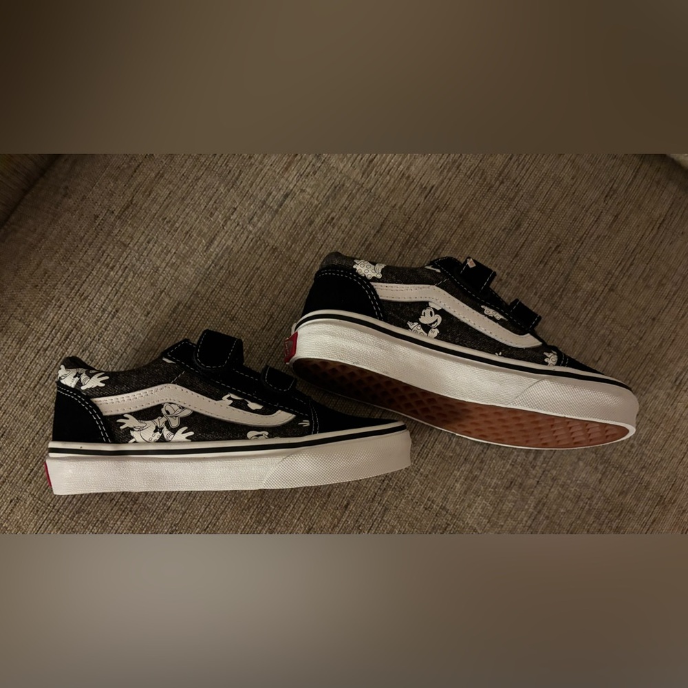 Disney vans sneakers black and white
